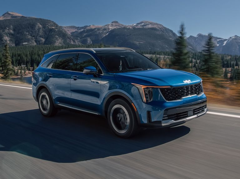 Replacing the Car Door Lock Actuator on a Kia Sorento: A Detailed Guide